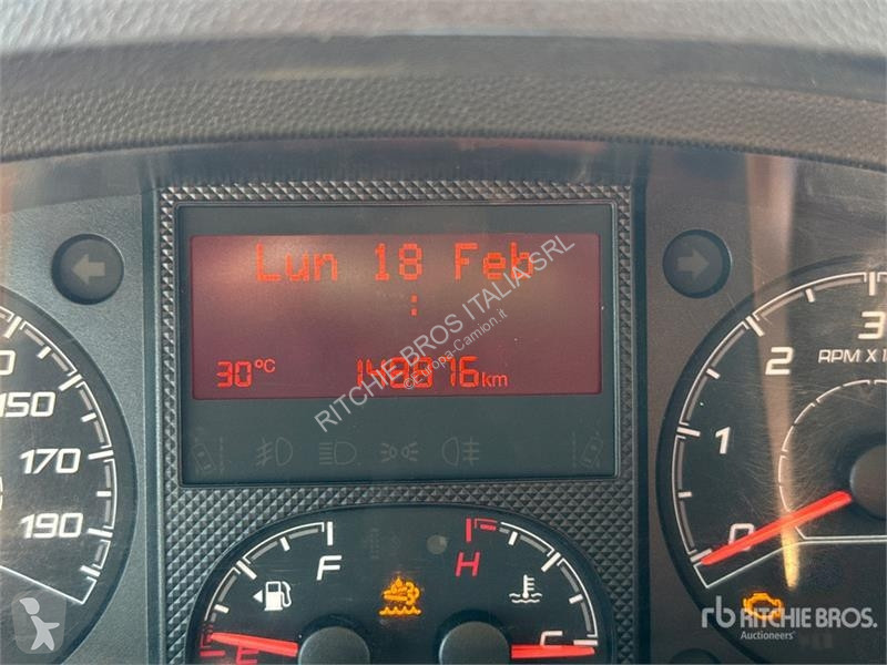 Camión Peugeot 335 L2H2 2.0 BLUEHDI 130CV Van...
