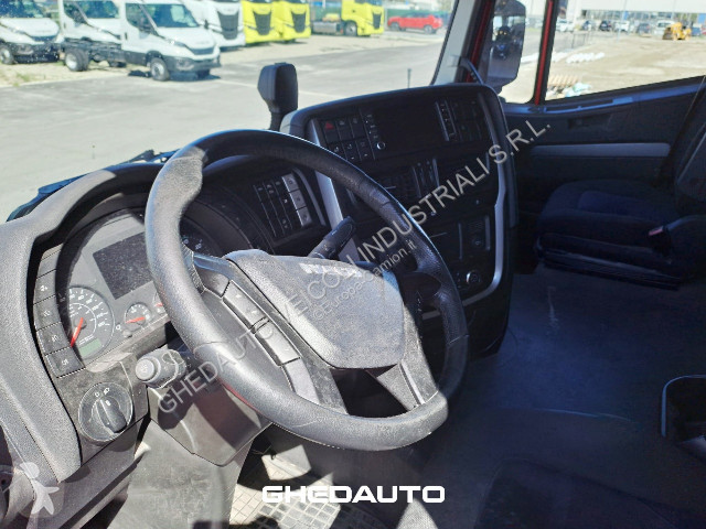 Teherautó Iveco TRATTORE STRADALE IVECO STRALIS...
