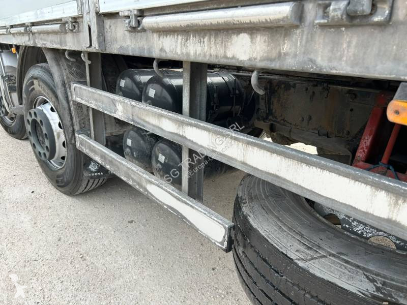 Camión Scania 420
