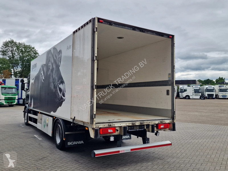 Camion Scania 320 4x2 - Bussbygg box - Full air...