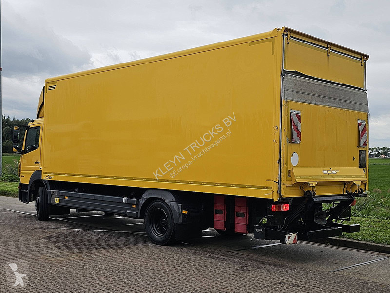 Camión Mercedes ATEGO 1224 Airco 6cyll Laadklep