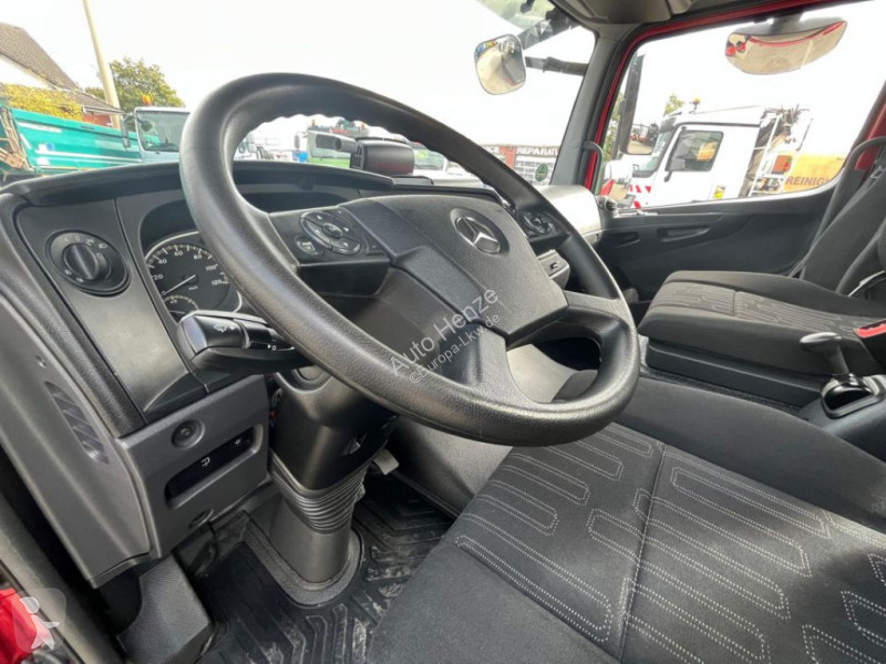 Camión Mercedes Atego 818 K 2-Achs Kipper Meiller
