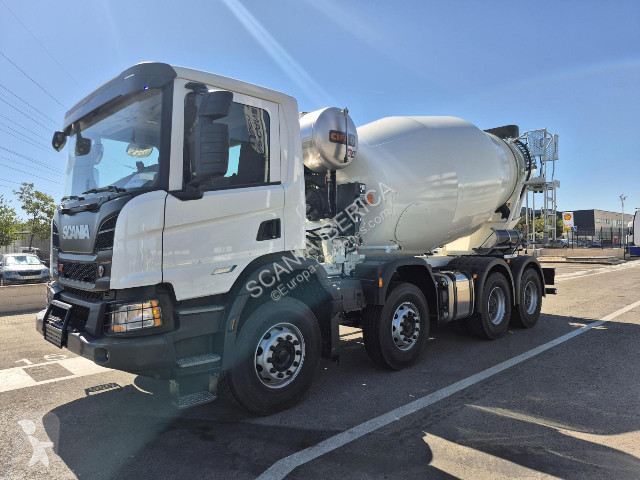 Camión Scania P 460 B8x4HZ
