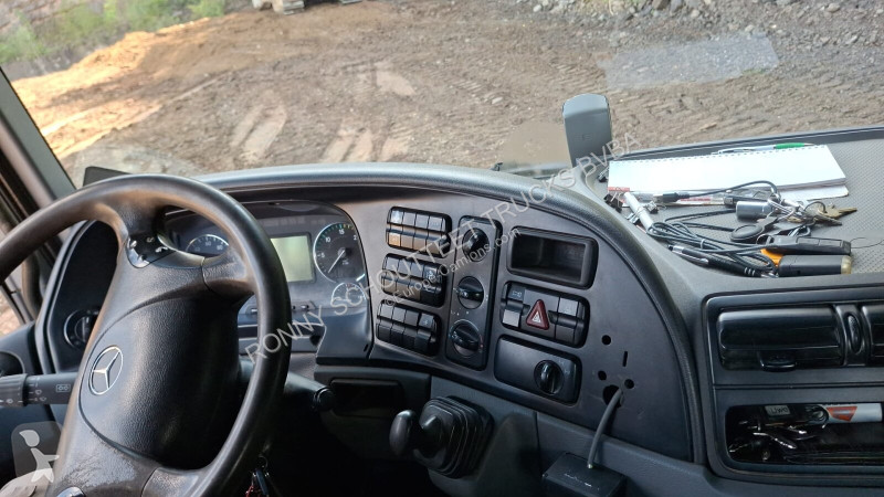 Camión Mercedes MP III 2646 LK 6x4 MP III 2646...
