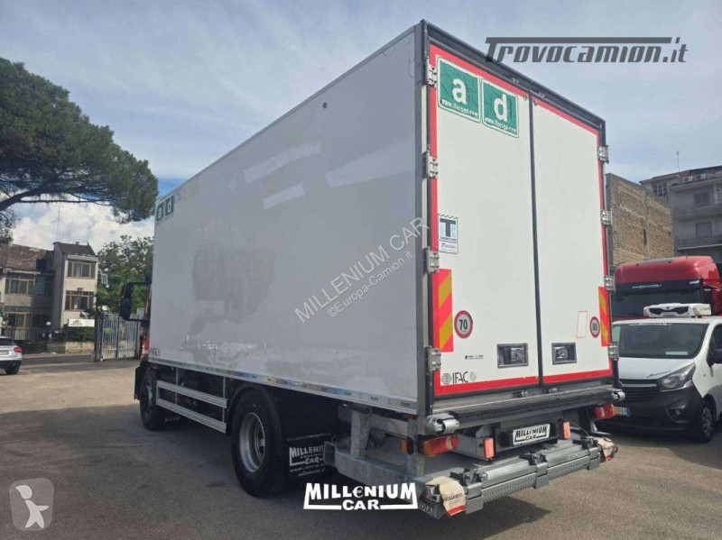 Camión Iveco 180E32 (2019) CELLA 6,30 FRC 2028...