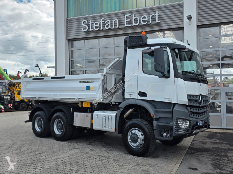 Camião Mercedes 3343 AK 6x6 Meiller