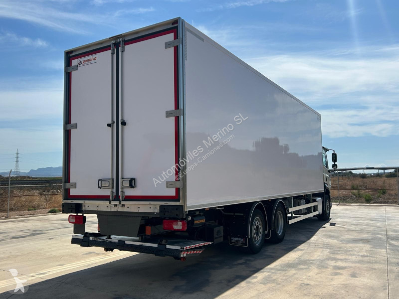 Camión DAF CF 480