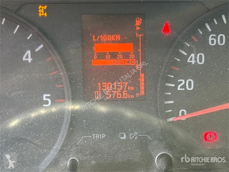 Lastbil Nissan PNT205 NHD 18.1 m on Nissan...