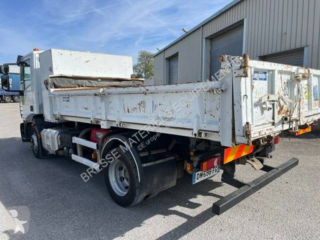 Camião Iveco 120 E 25