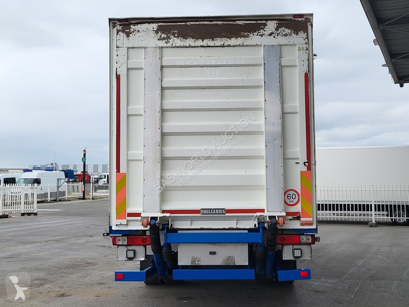 Камион Renault D D 320