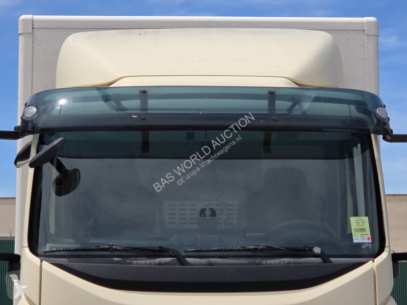 شاحنة Iveco 120E210
