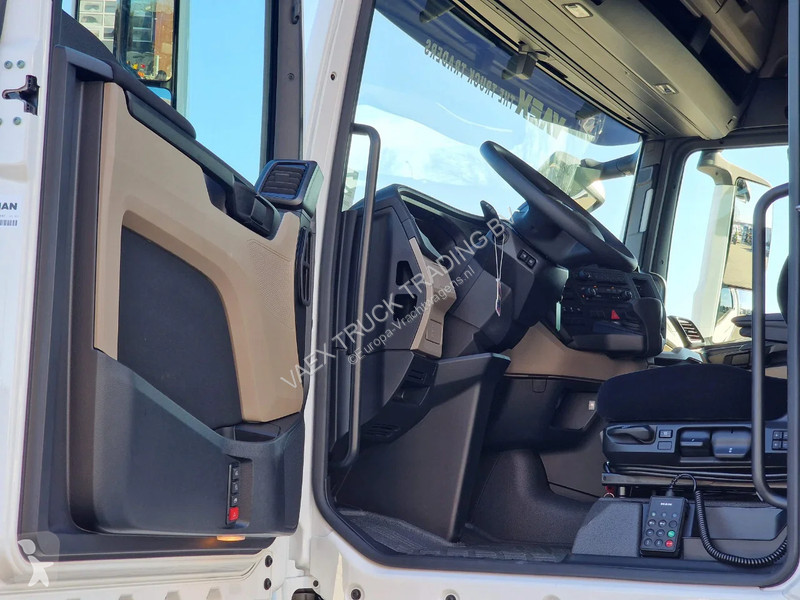 Camion MAN TGX 6x2 - Tautliner - H&W trailer -...