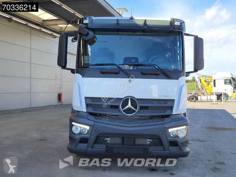 Camion Mercedes 1835 4X2 NEW chassis 5200mm...