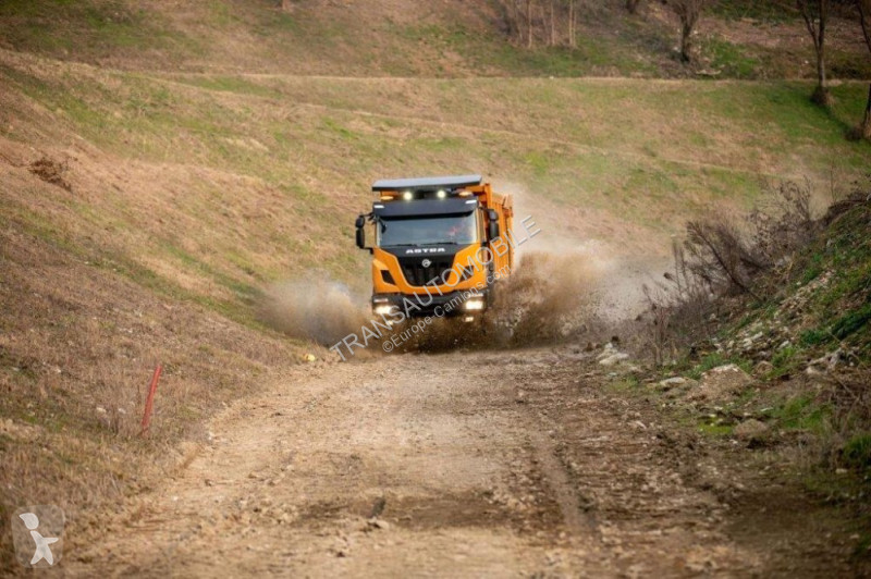 Camião Iveco 86.48 HHD9