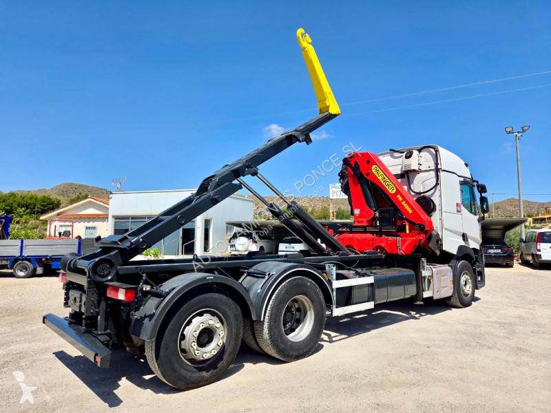Camion Renault 480.26 DTI 13