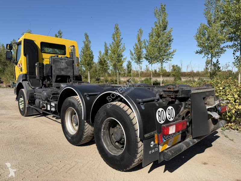 Camião Renault 370.26 (6X4)