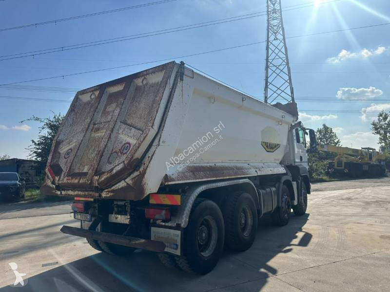 Camion MAN 41.440