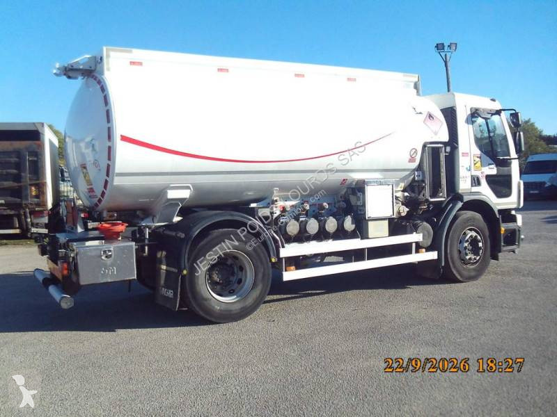 Camion Volvo 260