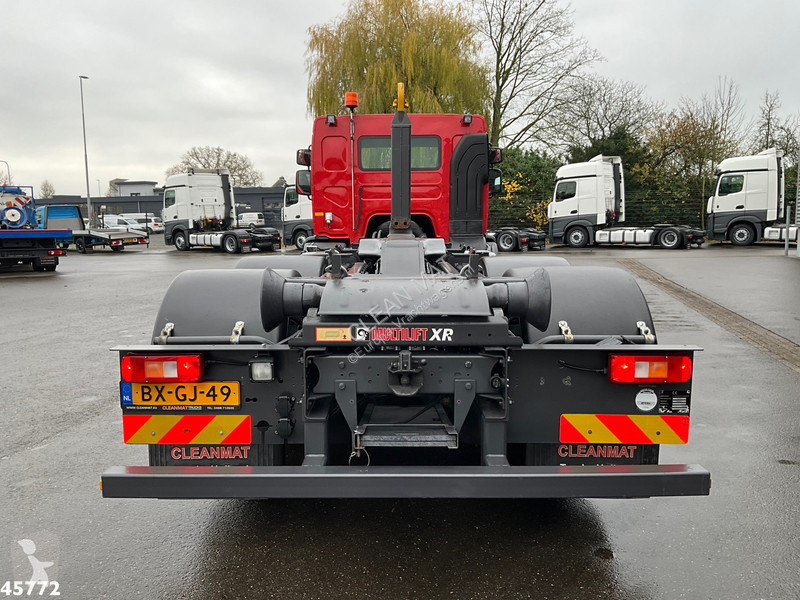 Camion Volvo 300 Multilift 21 Ton...