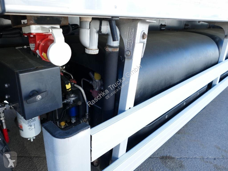 Camion Renault Renault D Wide *CNG* 6x2 Chereau...