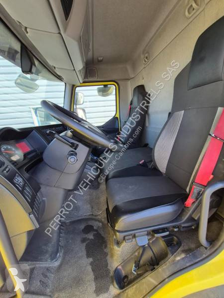 Camion Renault 12.240