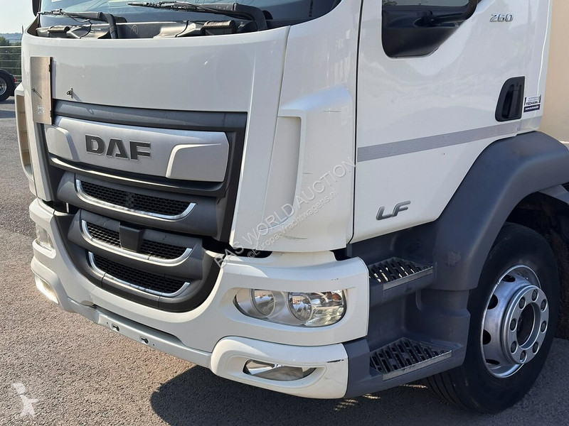 Camion DAF 260
