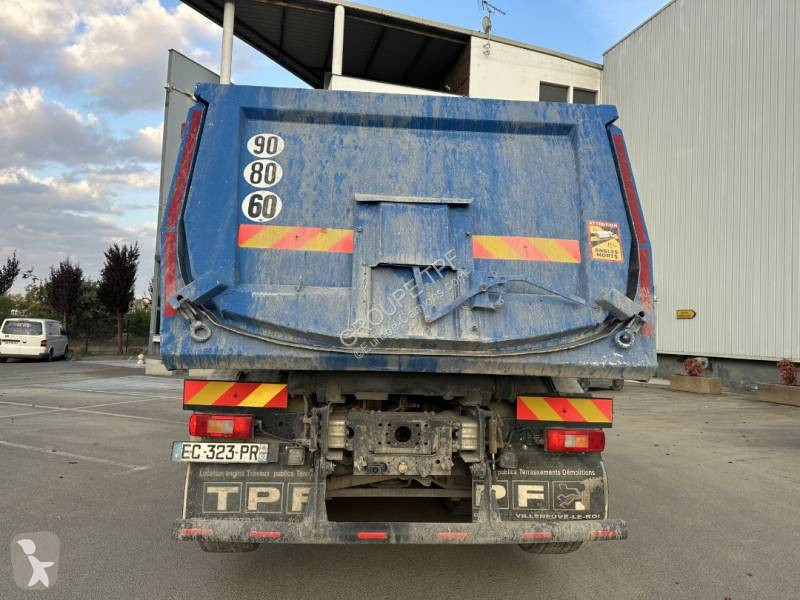 Camion Volvo 460