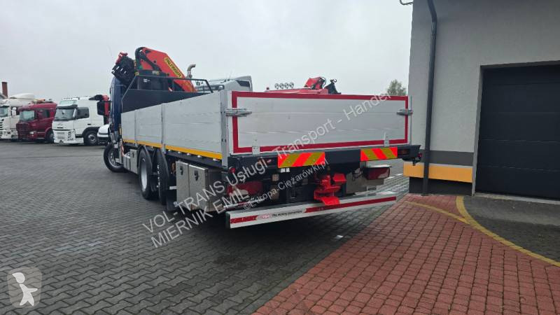 Scania 400 truck