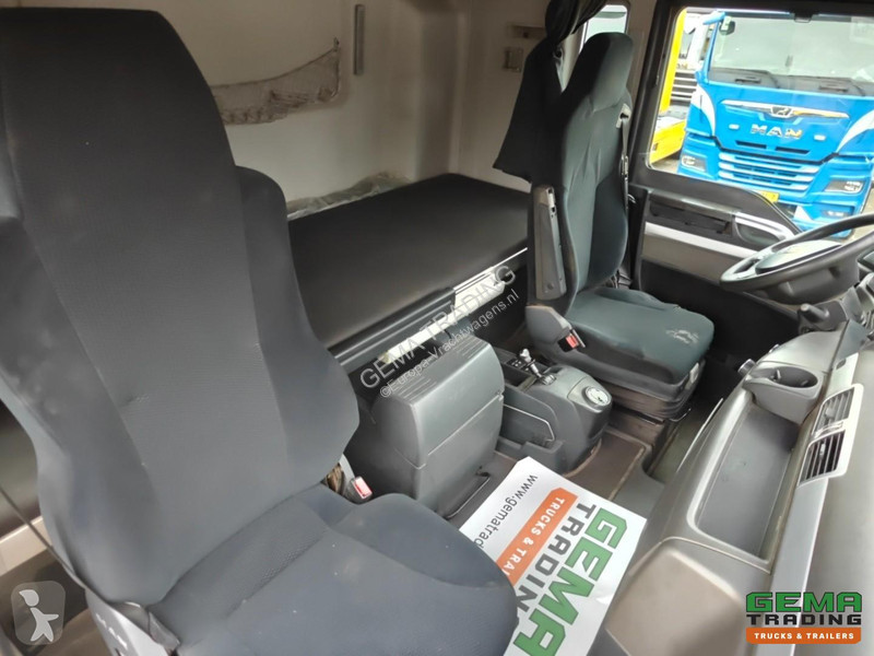 Camion MAN TGX 8X2-6BL Sleeping Cab Euro5 -...