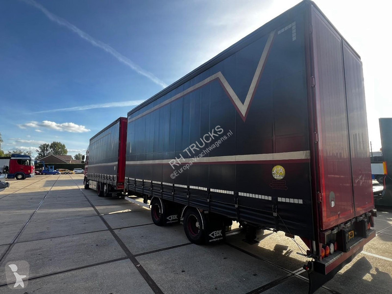 Грузовик DAF 6X2 EURO 6 + SLIDING ROOF + 2 AXLE...