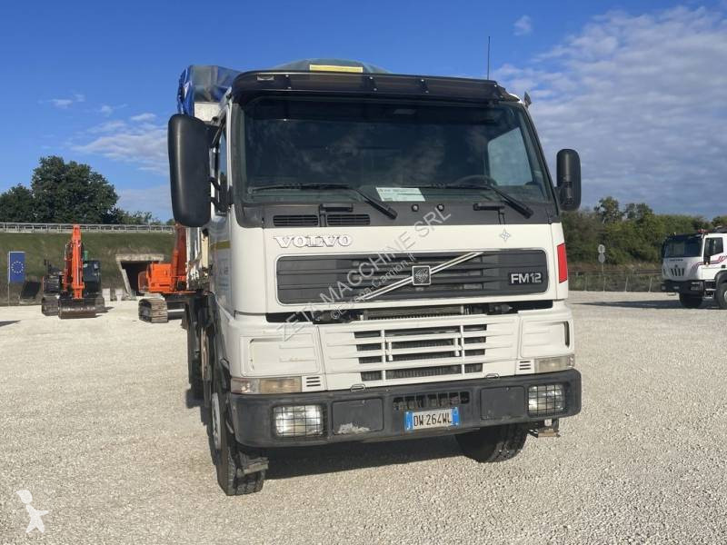Camião Volvo 420