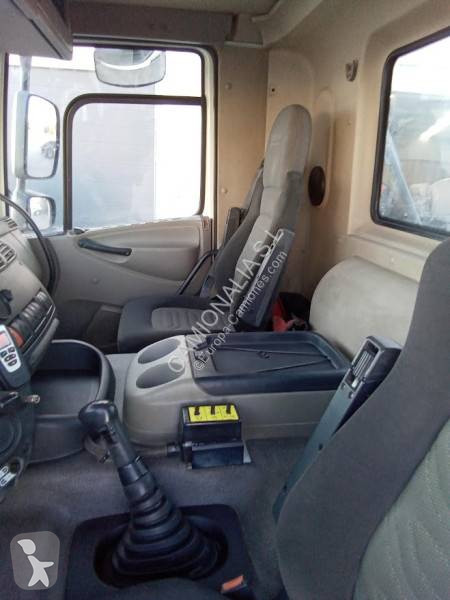 Грузовик DAF 85.460