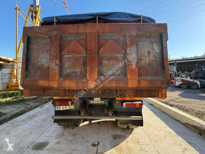 Lastbil Volvo 320