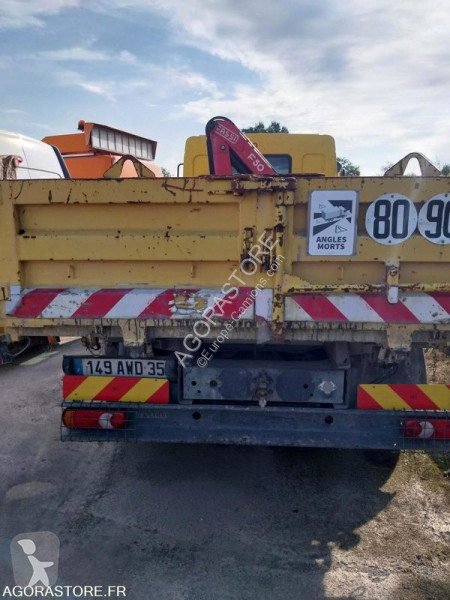 Camion Renault MIDLUM