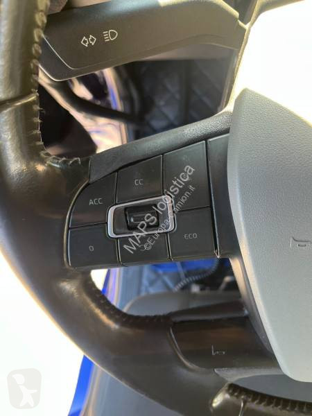 Lastbil Volvo 540 Globetrotter XL