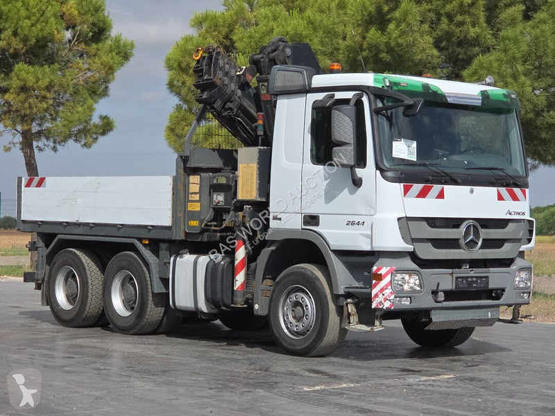 Lastbil Mercedes 2644