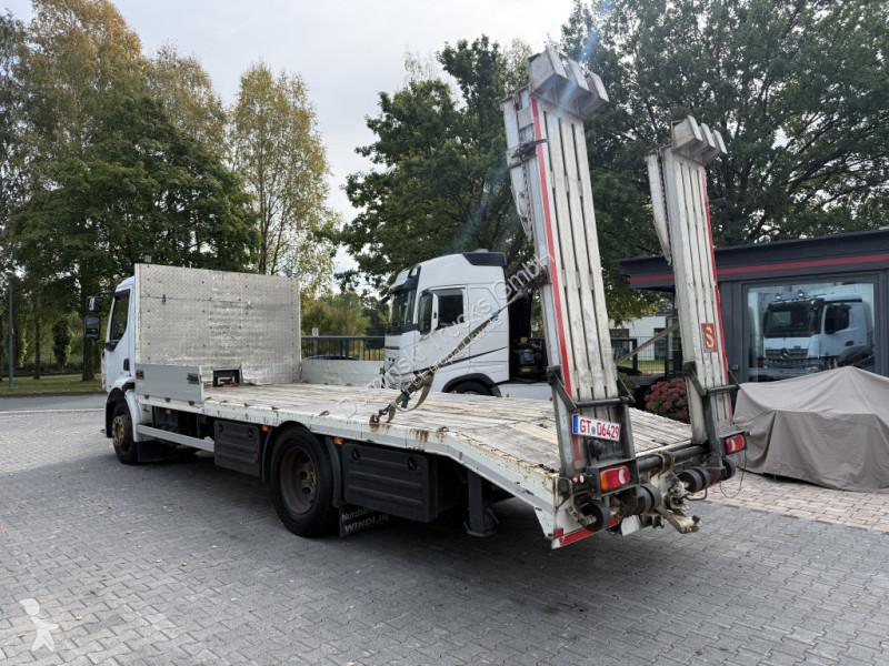 Lastbil Renault 300.18 Maschinentransporter