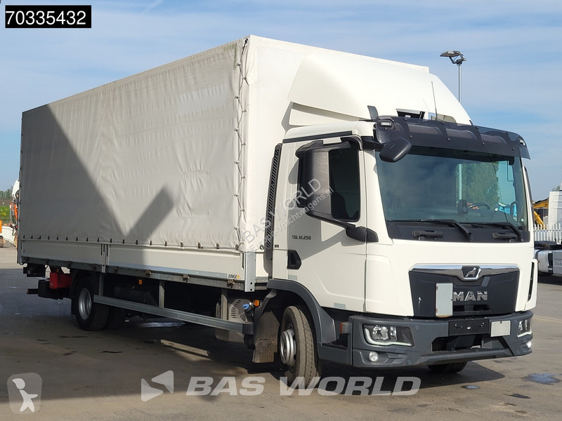 Lastbil MAN 12.250 4X2 12t Automatic Tailgate...