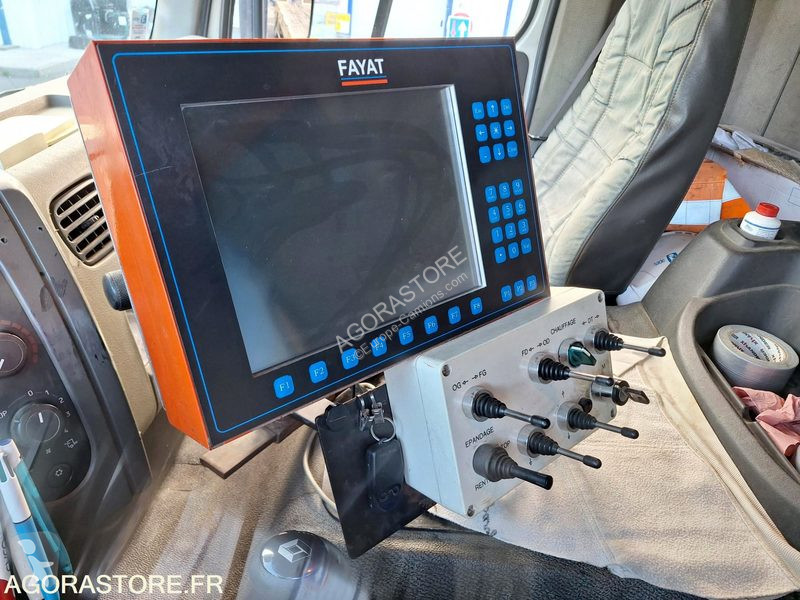 Lastbil Renault PREMIUM
