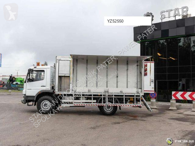Ciężarówka Mercedes 1226 4x4 mobile workshop