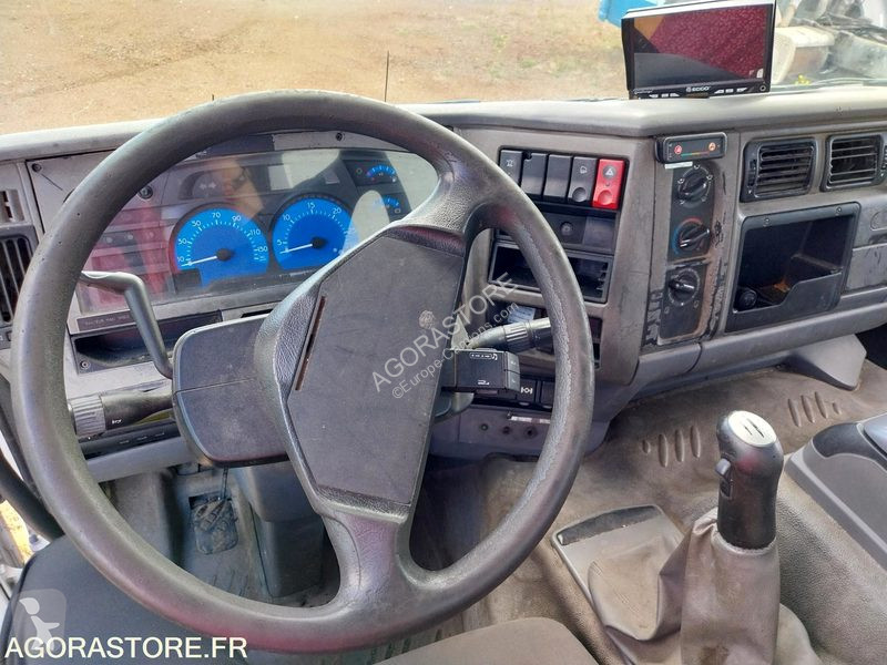 Camión Renault PREMIUM LANDER 320-19