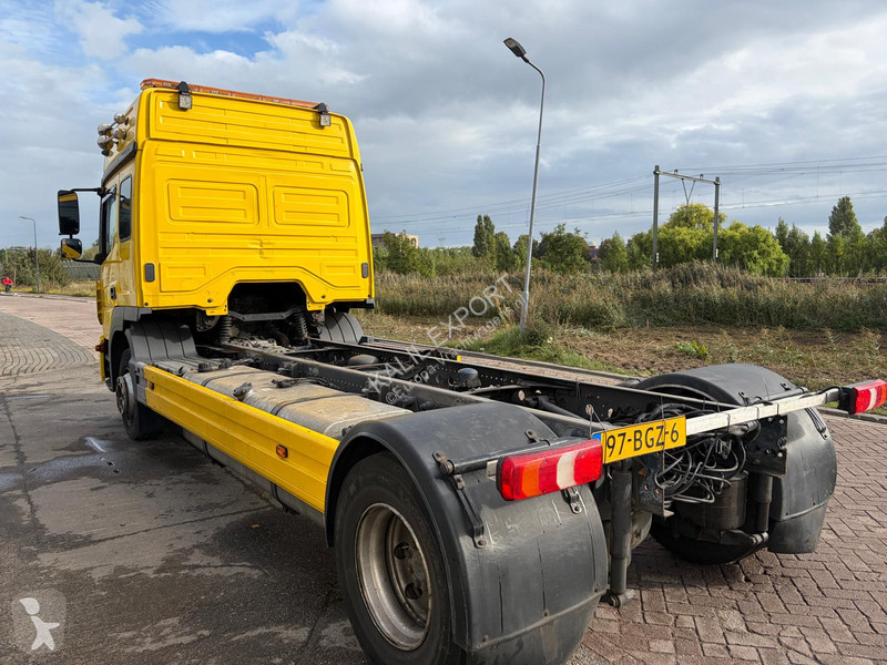 Ciężarówka Mercedes 1530 Chassis Cabine -...