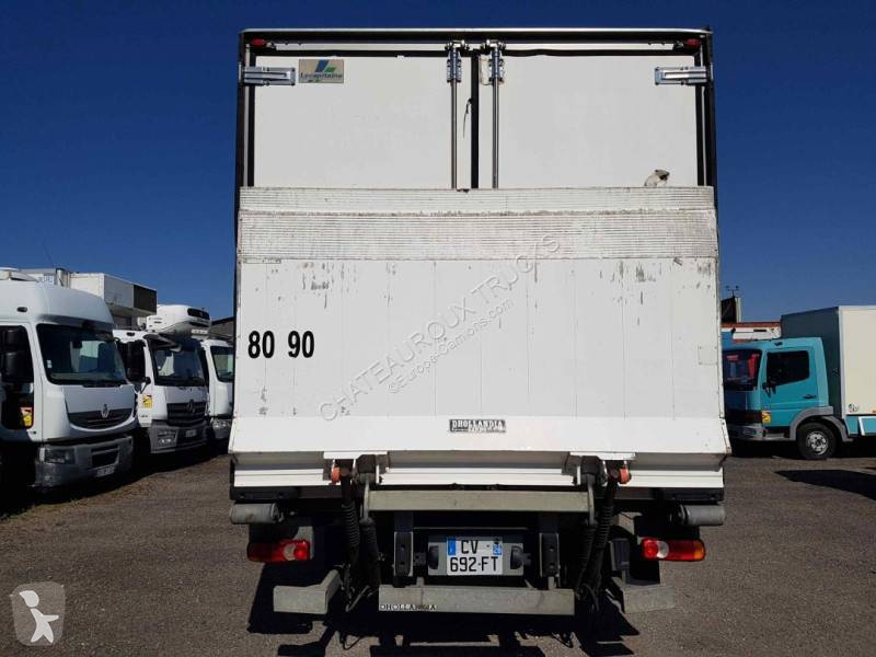 Iveco 120 E 28 tector truck