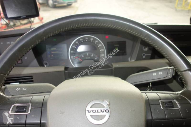 Camión Volvo 550