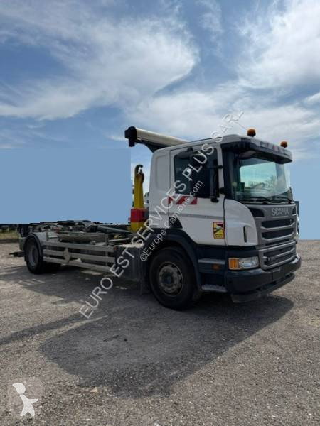 Scania 360 truck