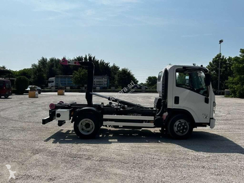 Камион Isuzu P75 NUOVO SCARRABILE