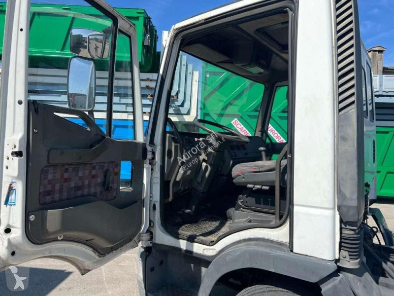 Ciężarówka Iveco 80E15 A TELAIO