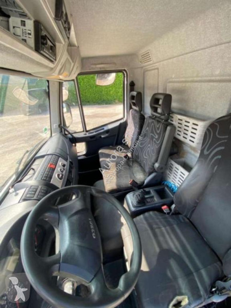 Camion Iveco EUROCARGO 120E25 SCARRABILE