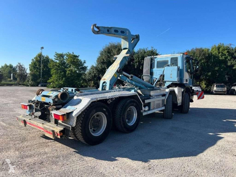 Camion Iveco TRAKKER 450 SCARRABILE