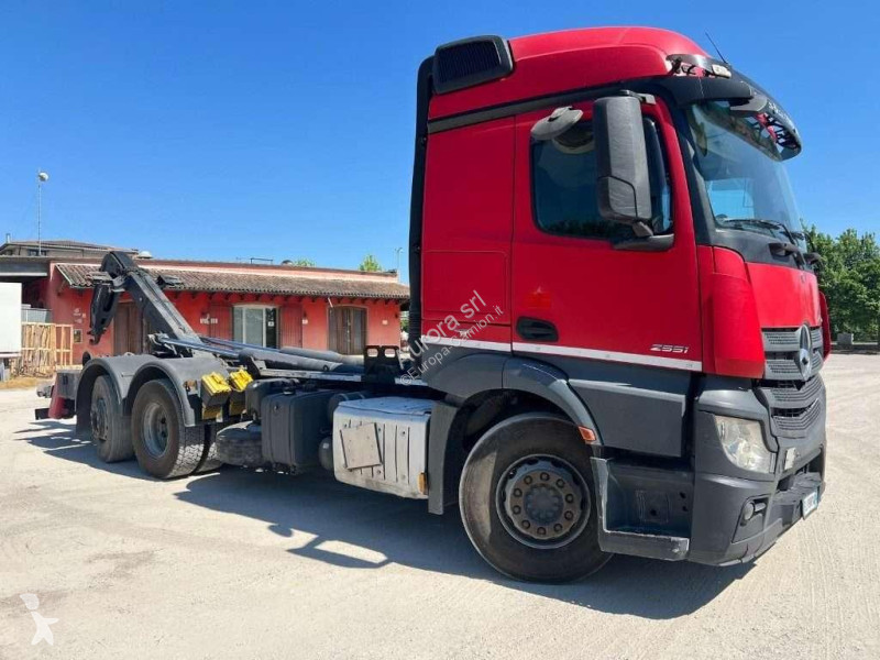 Camion Mercedes 25.51